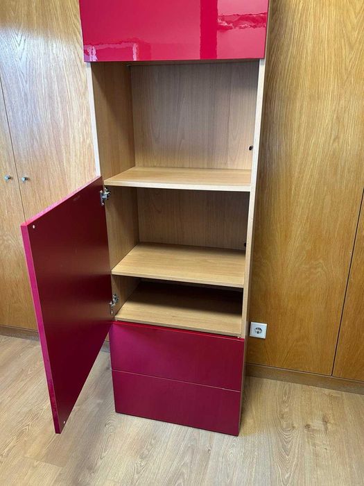 Armário como novo para Quarto/Sala/Corredor ou Arrecadação