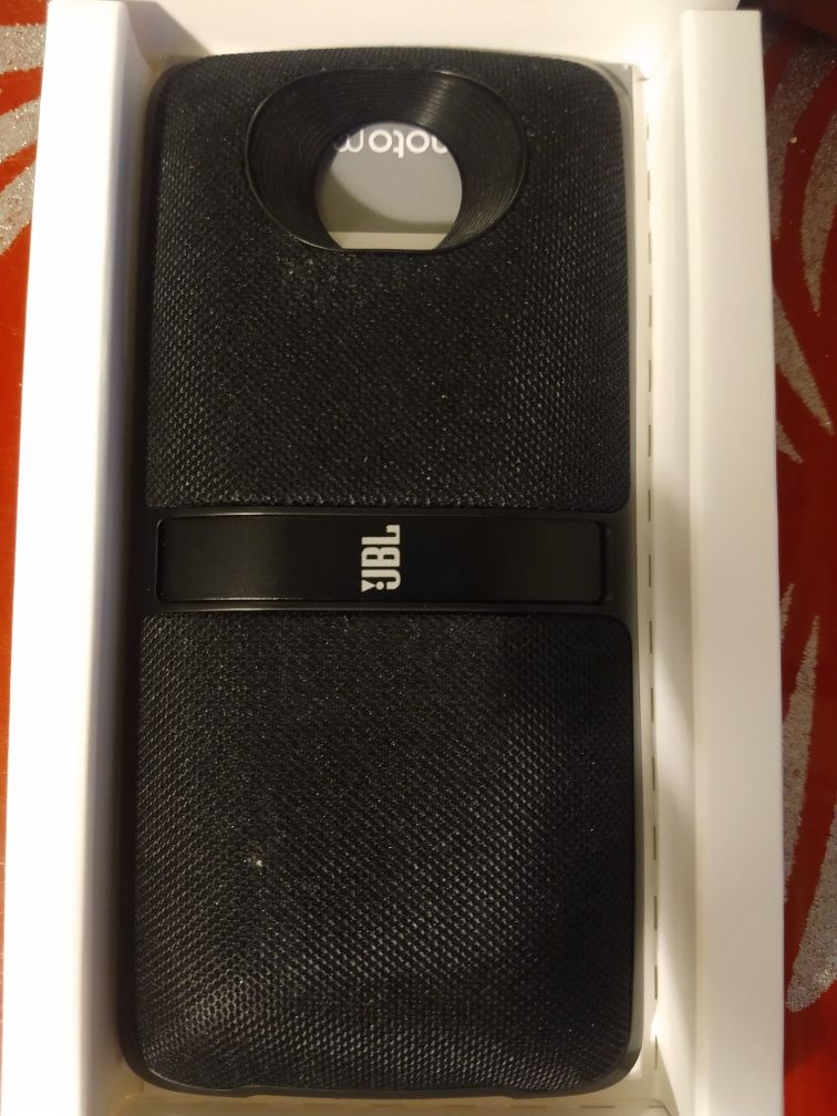 JBL moto mods SoundBoost 2 Moto