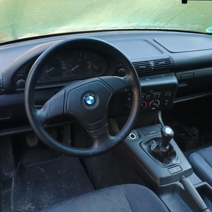 Bmw E36 316I. 1.6 benzyna