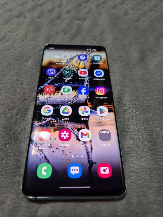 Samsung Galaxy S10 8/128GB Prism Green – Ідеальний стан, без ремонтів