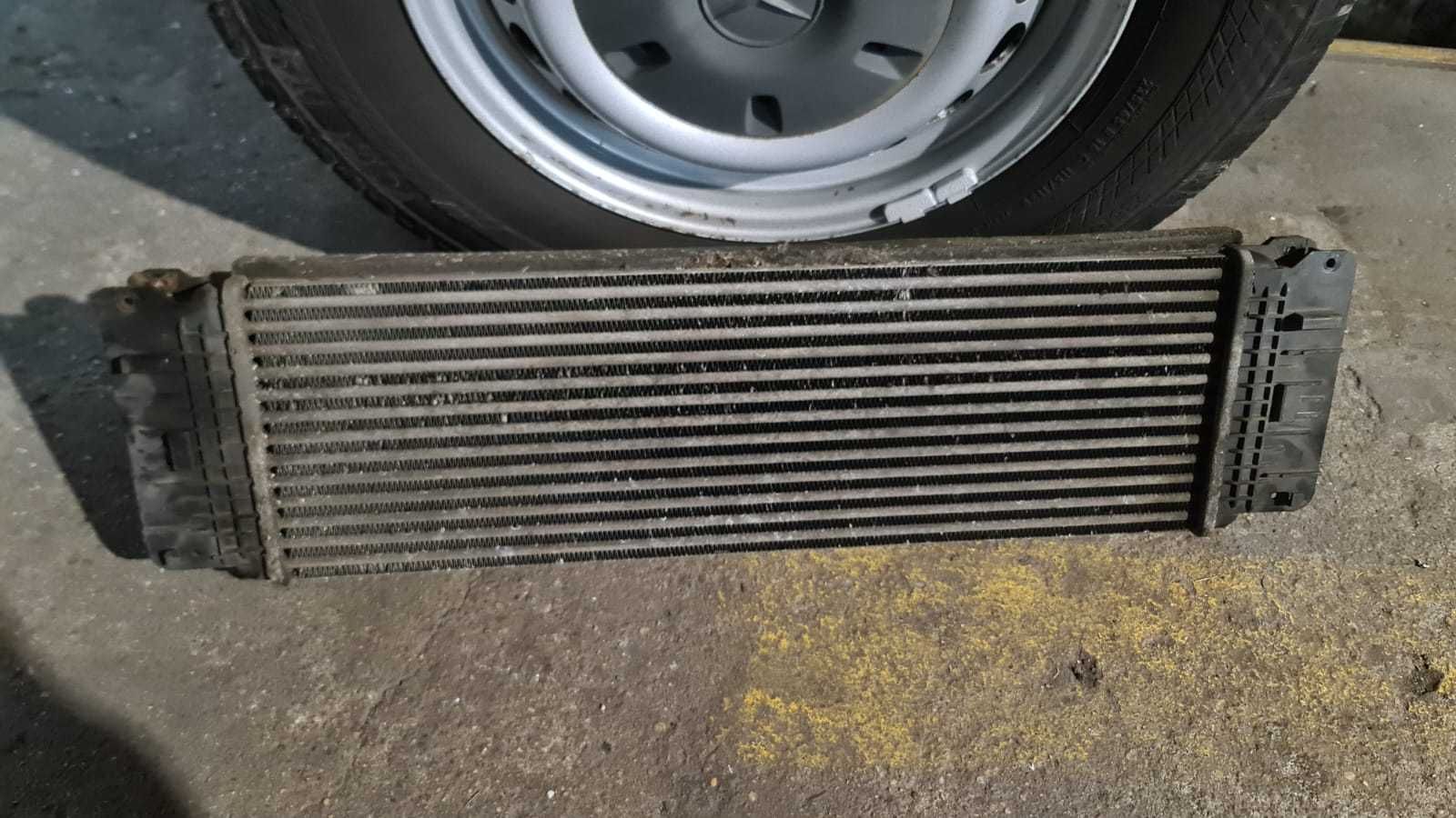 Intercooler chlodnica turbo Sprinter OM651 OM642 2.2 3.0 Crafter ładna