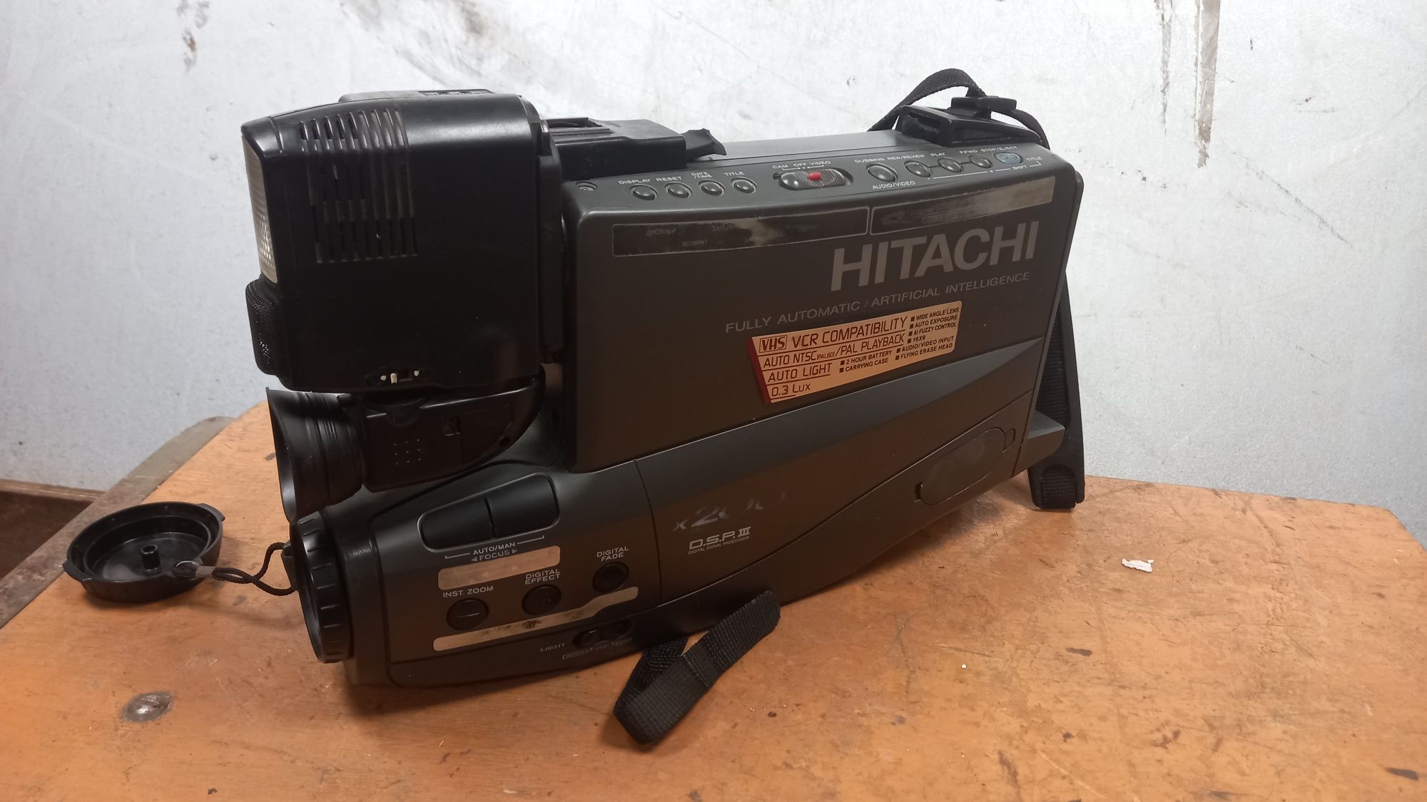 Продам видеокамеру VHS Panasonik ,Hitachi