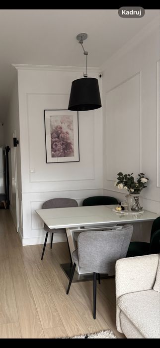 Rezerwacja Sprzedam stół rozkładany 140cm + krzesła