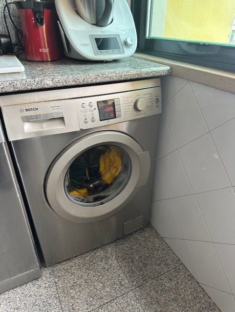 Maquina de Lavar Roiupa Bosh