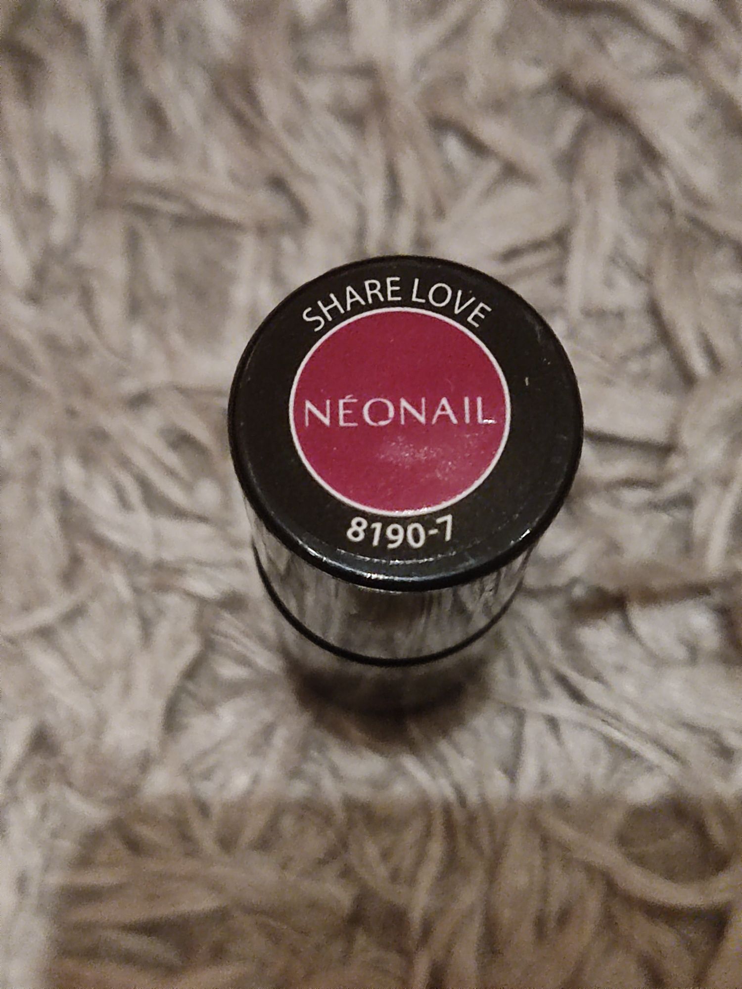 Nowy lakier hybrydowy neonail share love 8190-7 manicure pielęgnacja