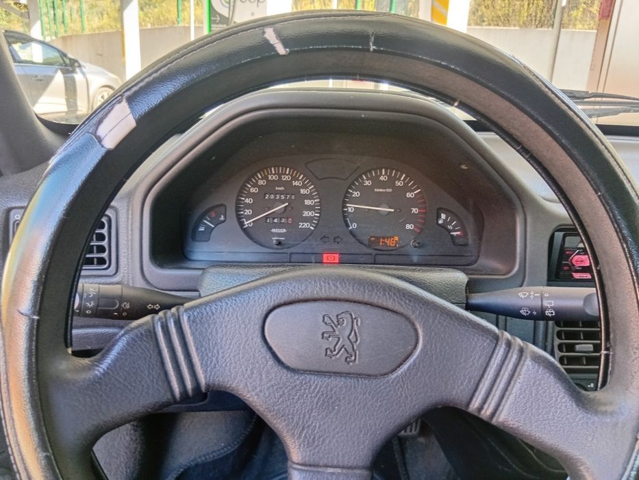 Peugeot 106 gasolina