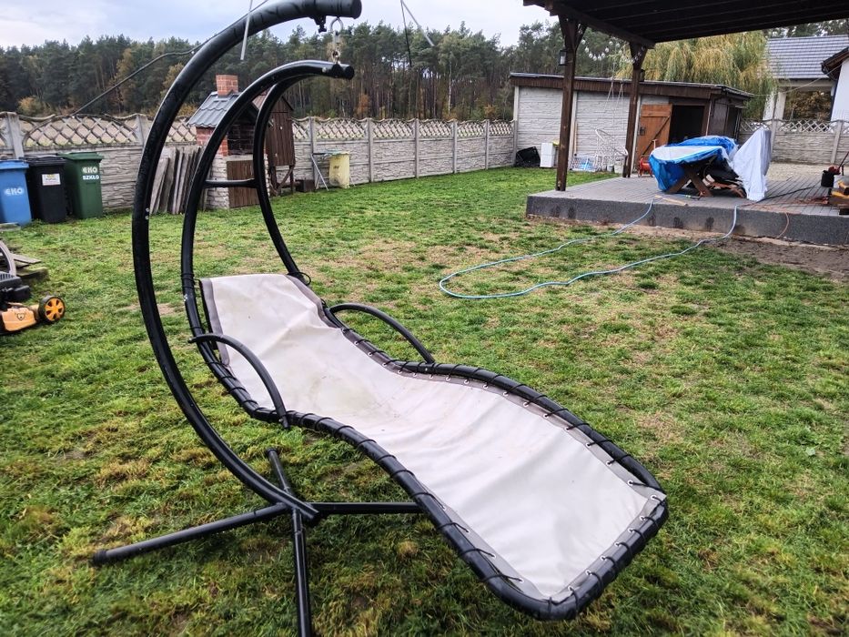 Leżak ogrodowy wiszący