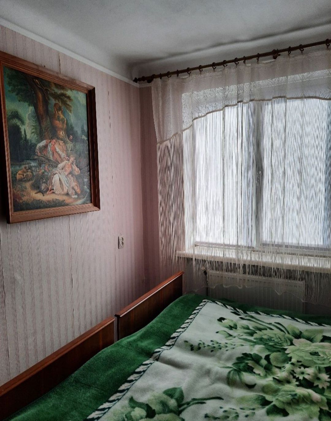 Продаж двох кімнатной квартири .Новий дах.ОСББ.
