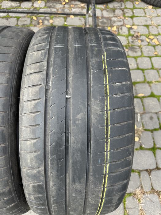 265/35/21+305/30/21 michelin