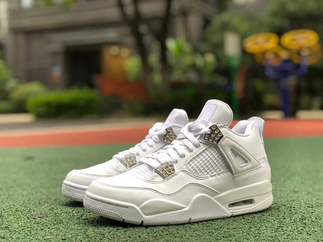 Air Jordan 4 Pure Money