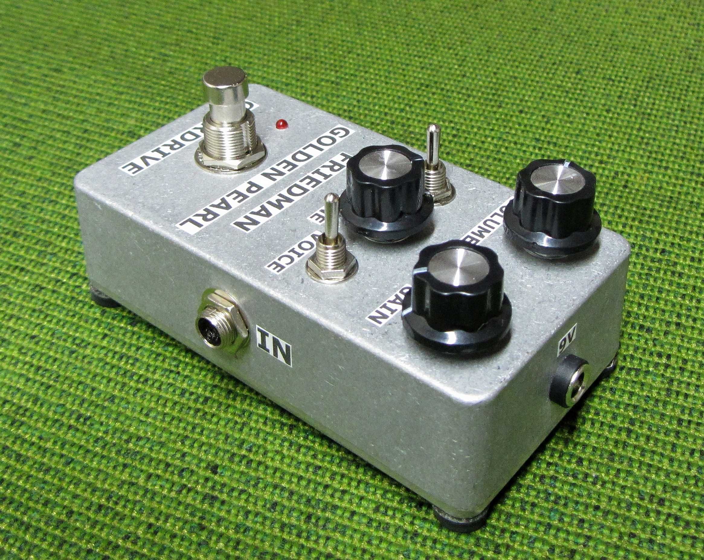 Efekt gitarowy Friedman Golden Pearl Overdrive( klon )