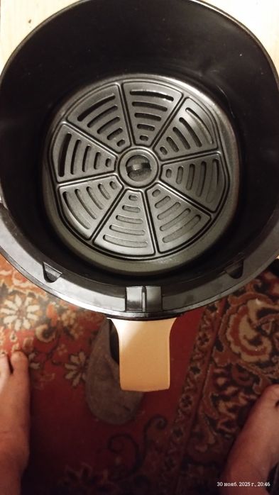 Продам новый аэрогриль.