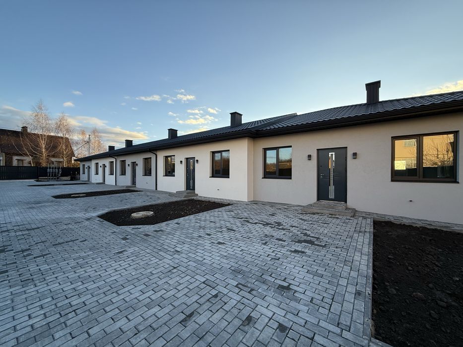 Продаж таунхауса з готовим ремонтом у с. Підгайці