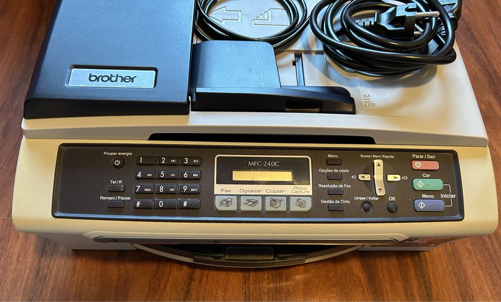 Impressora Multifunções Brother MFC-240c