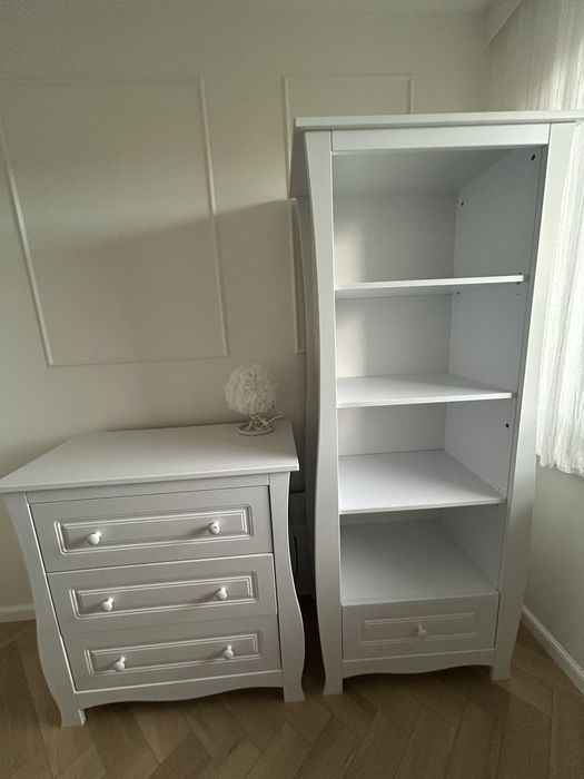 Meble dziecięce Regał + komoda