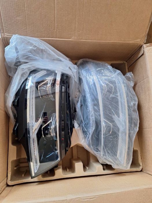 Передні led фари та є led стопи на vw T5, T6, T6.1