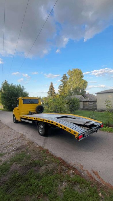 Pomoc Drogowa Auto-Laweta Holowanie Transport Aut 24h/7 Autolaweta