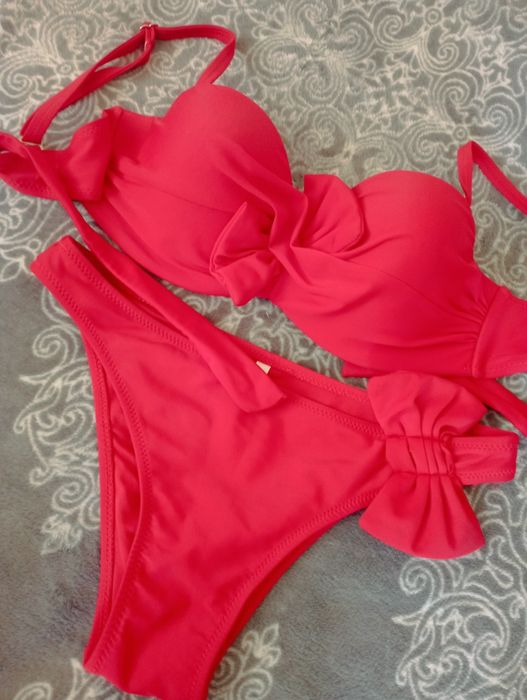 Купальник червоний 44-46p M-L