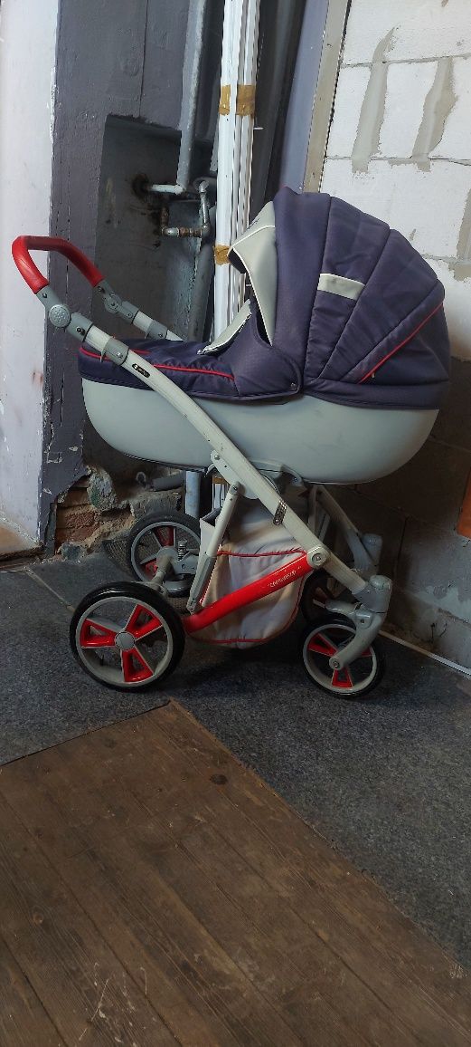 Sprzedam wózek2w1