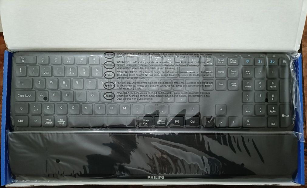 Combo teclado e rato Philips SPT6607B31