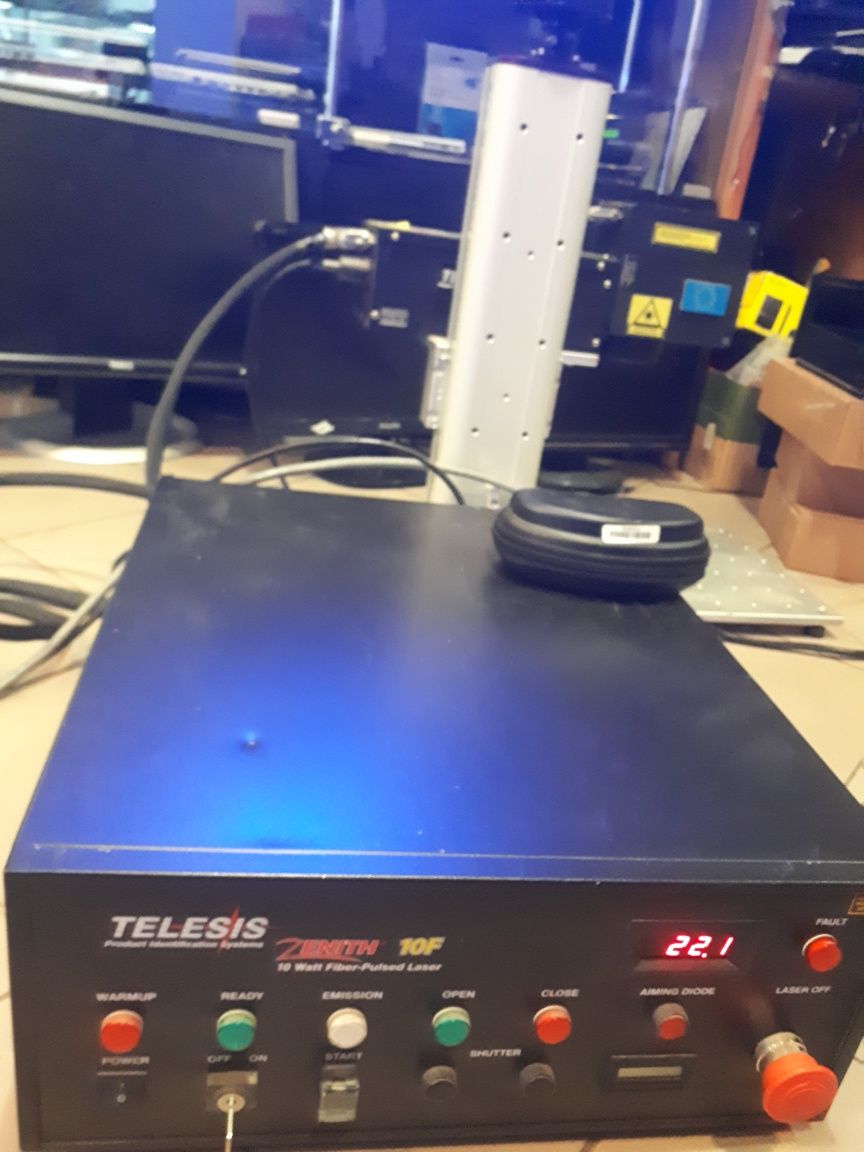 TELESIS ZENITH 10FQ laserowy system znakowania