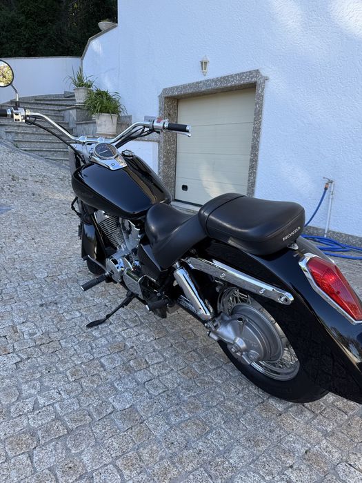 Honda shadow 750