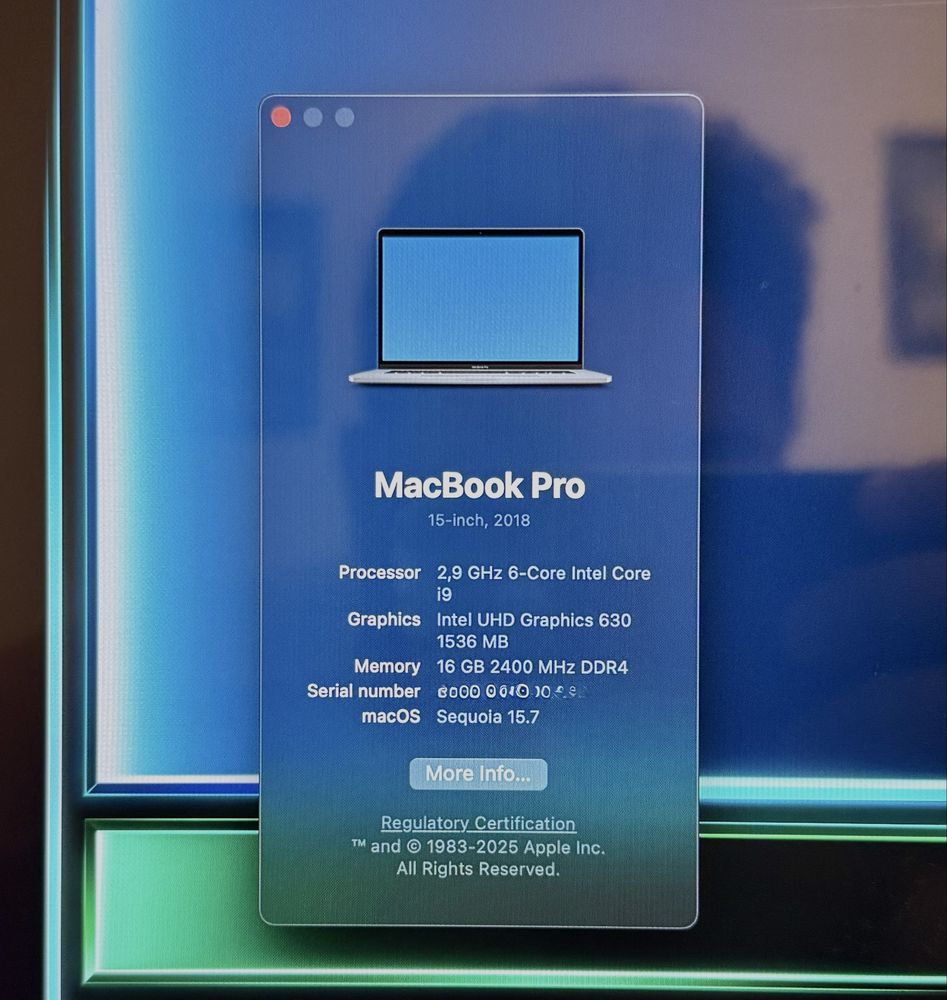 Macbook Pro (15) 2018 - Core i9/16GB/512GB - TouchBar