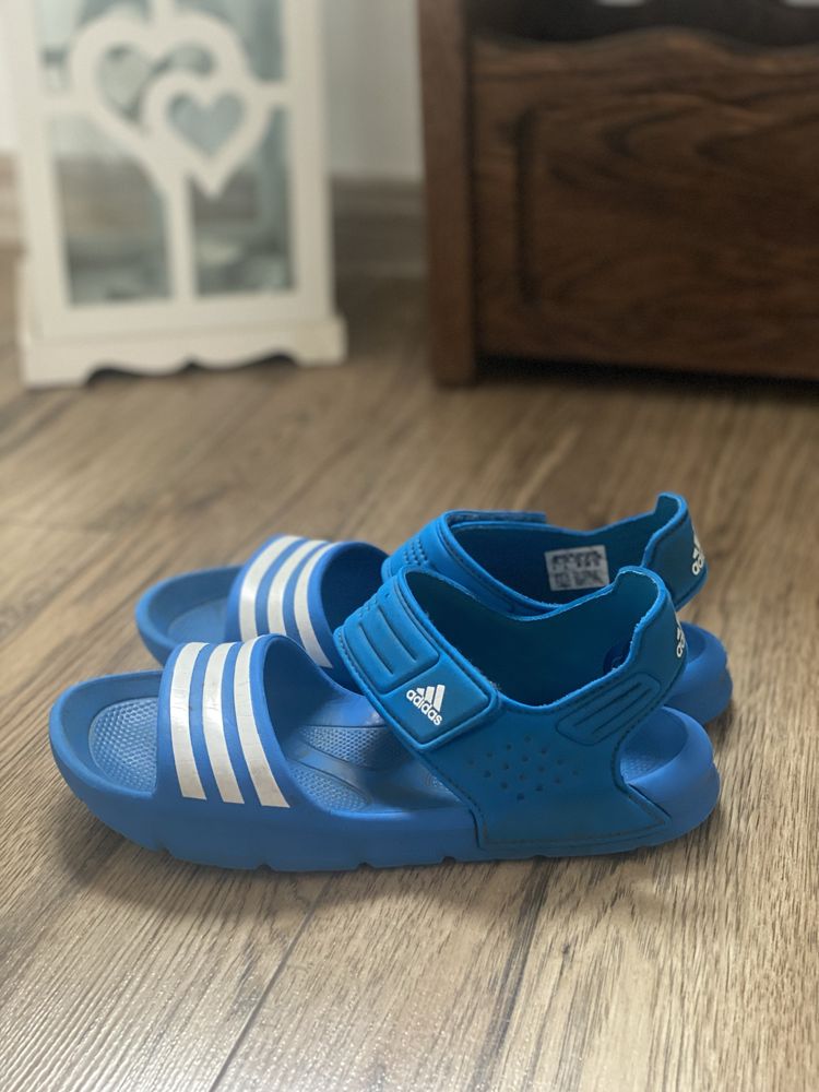 Sandały Adidas 36