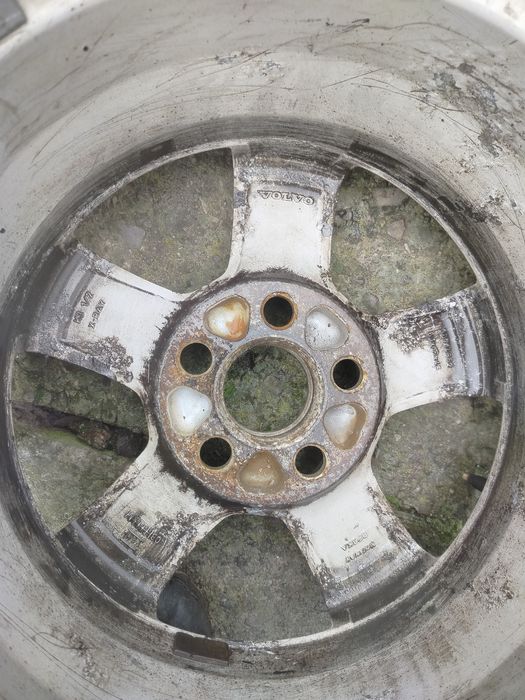 Титани R15 Вольво Форд 5*108