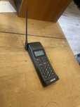 Retro telefon komórkowy - Philips PRW 9350
