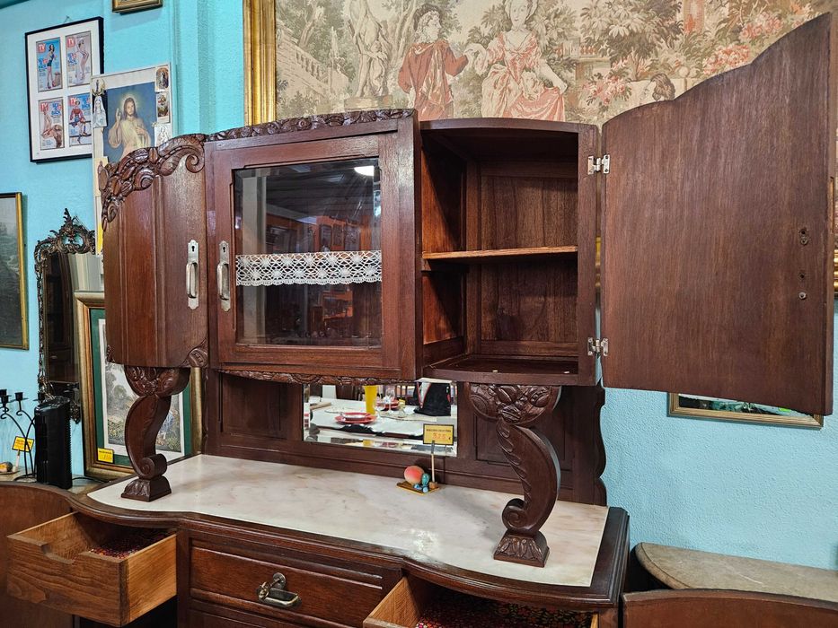 Móvel antigo estilo arte Deco em muito bom estado geral