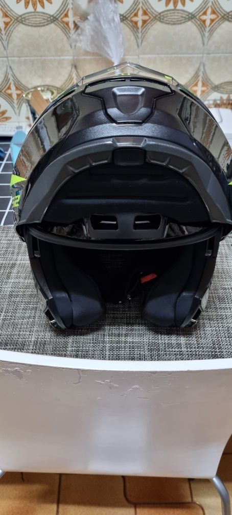 Capacete modelar ls2