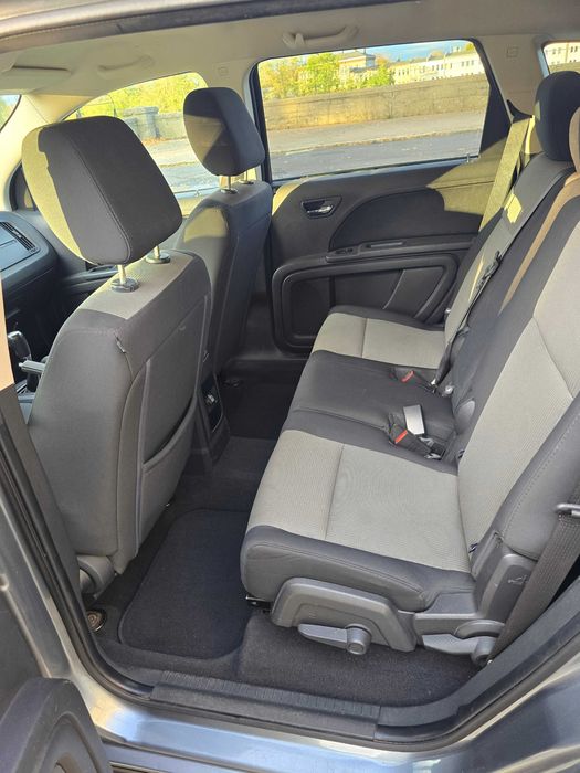 Dodge Journey - ZADBANY I DOINWESTOWANY 25 500 zł