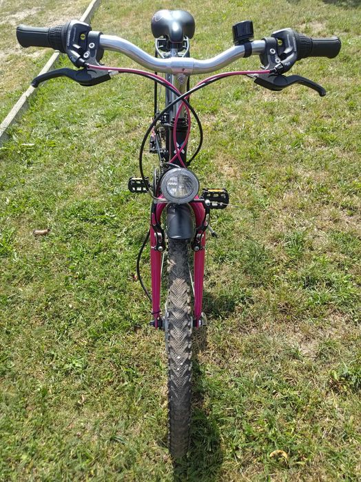 Rower B'twin różowo-czarny - 24"