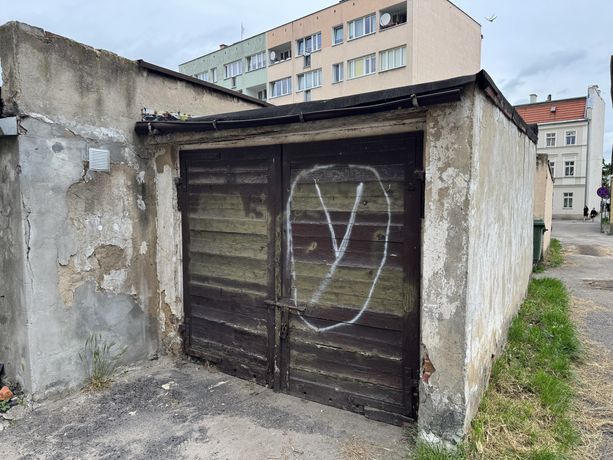 Garaż murowany Świdnica