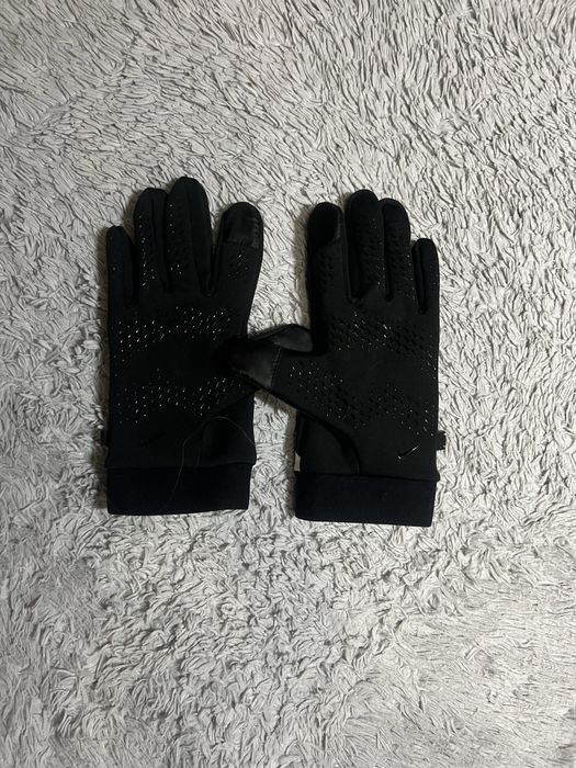 Рукавиці Nike Hyper Warm.