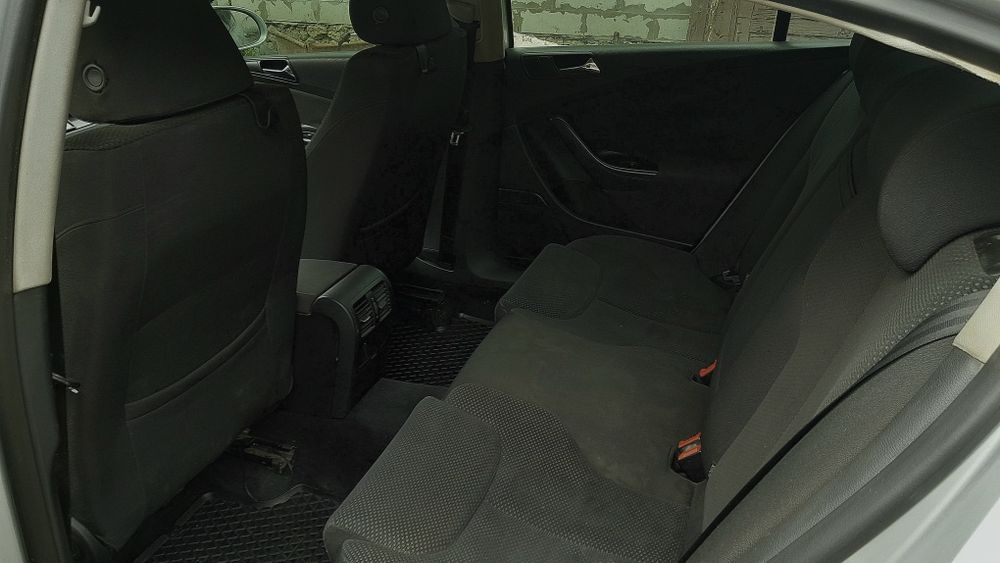 Продам Volkswagen Passat B6 2.0 FSI