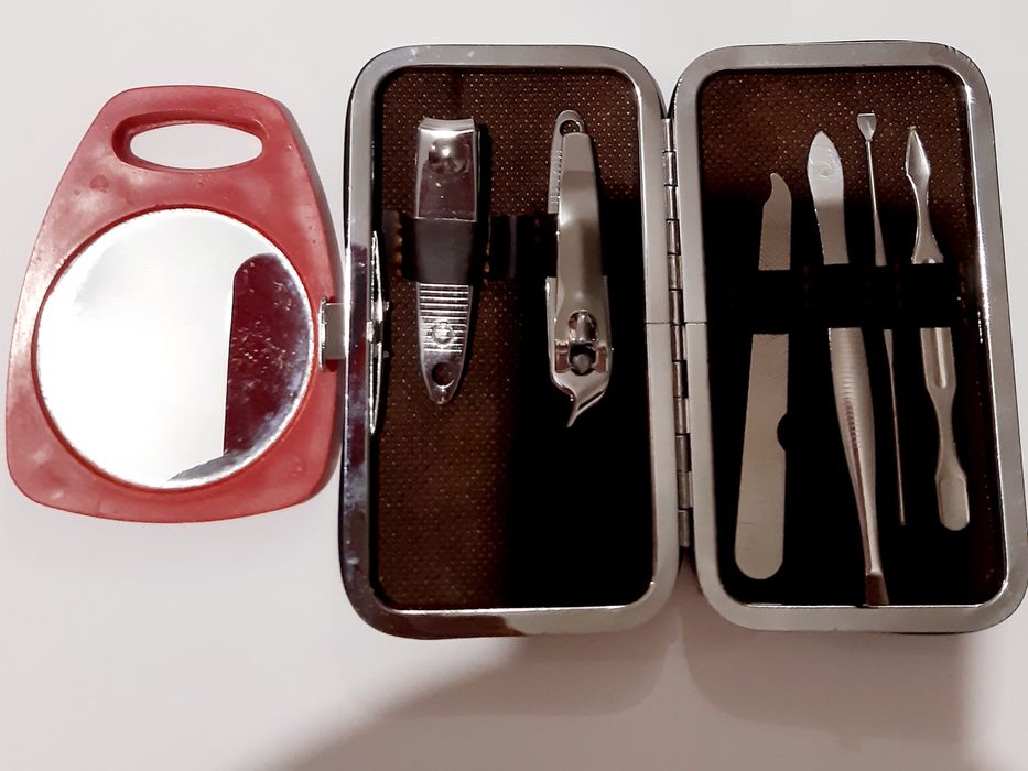 Набір манікюрний набір, дзеркальце