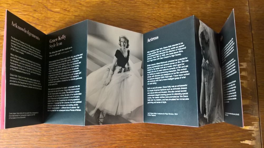 kolekcja grace kelly pocztówki wystawa w V&A muzeum Londyn unikat