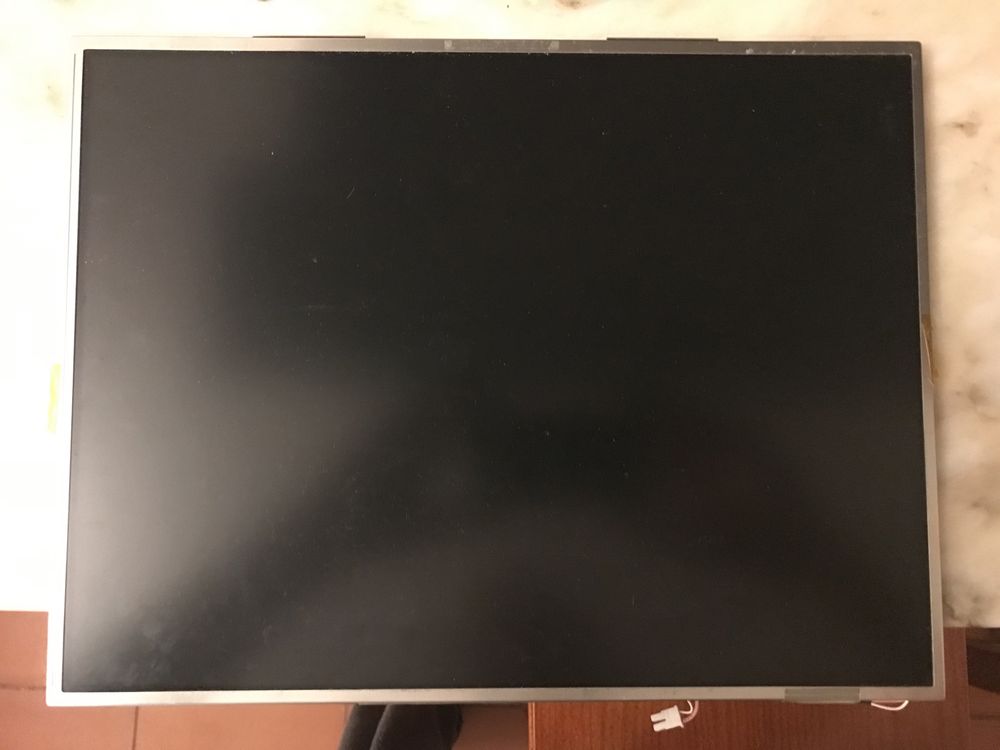 Ecrã LCD 15" polgadas portateis