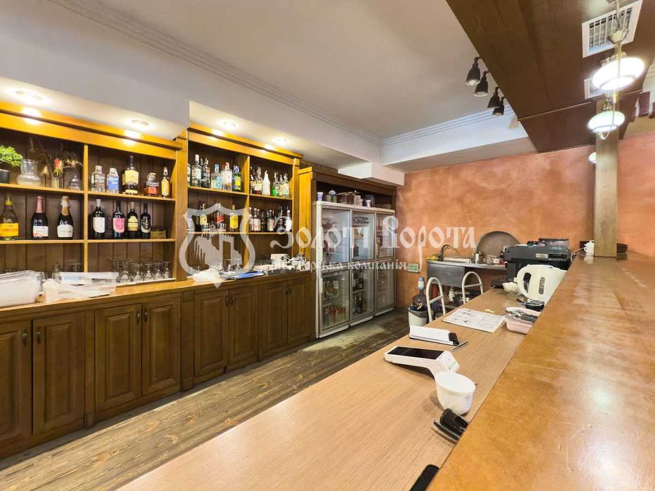 Комерційний об'єкт, 3 пов. Гарний стан. Боярка, Фастівський район