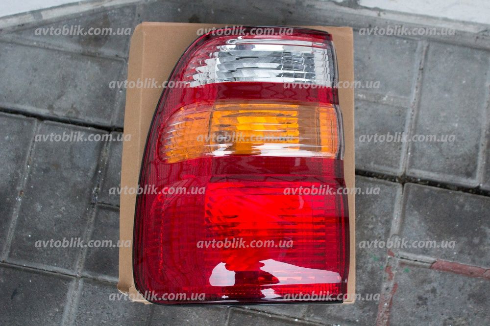 Задний фонарь Toyota Cruiser, Prado, Hilux, Highlander, Rav4, Sienna