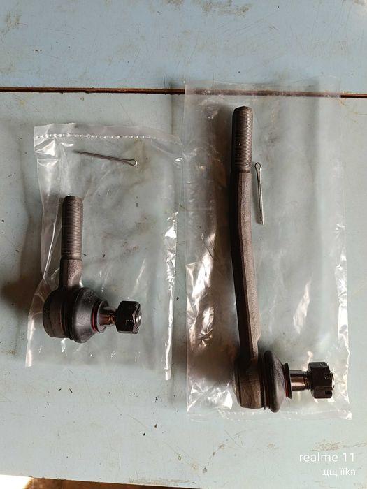 Наконечник ВАЗ 2101 внутр. (довгий) правий, зовнішній(короткий)