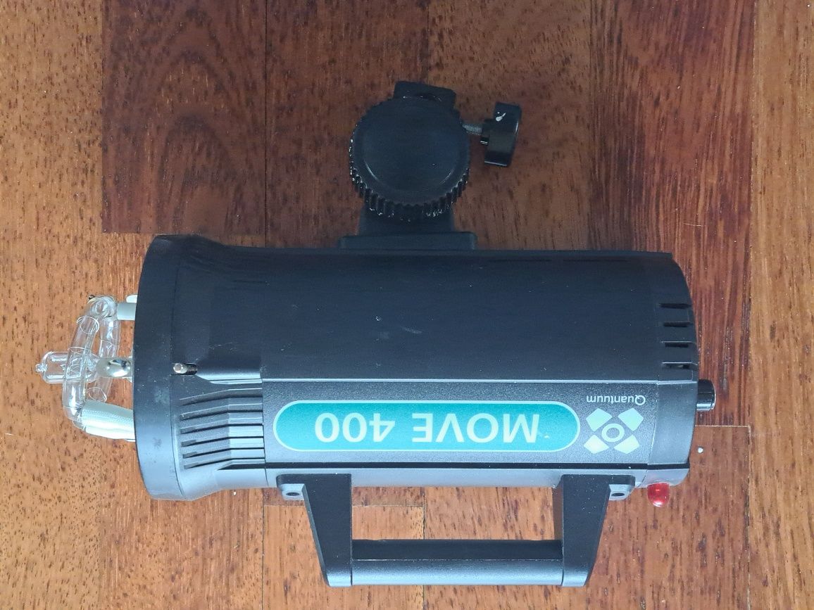 Lampy błyskowe Quantuum 300, 400, 600