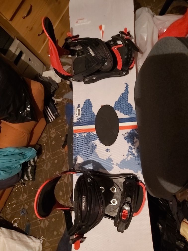 Deska snowboardowa z wiązaniami! 150 cm!