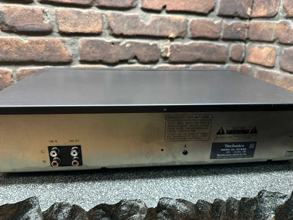 Magnetofon Technics RS-B 40