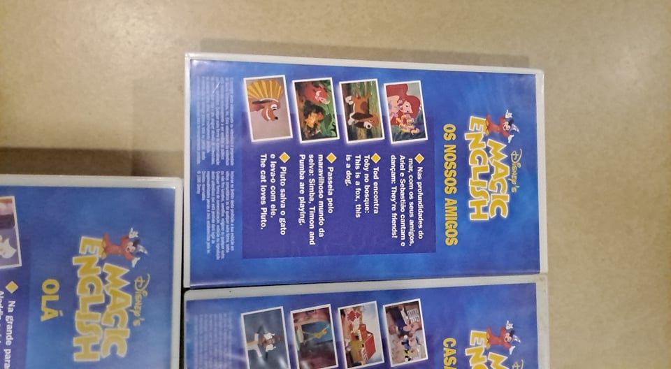 Cassetes Disney Magic English NUNCA USADAS