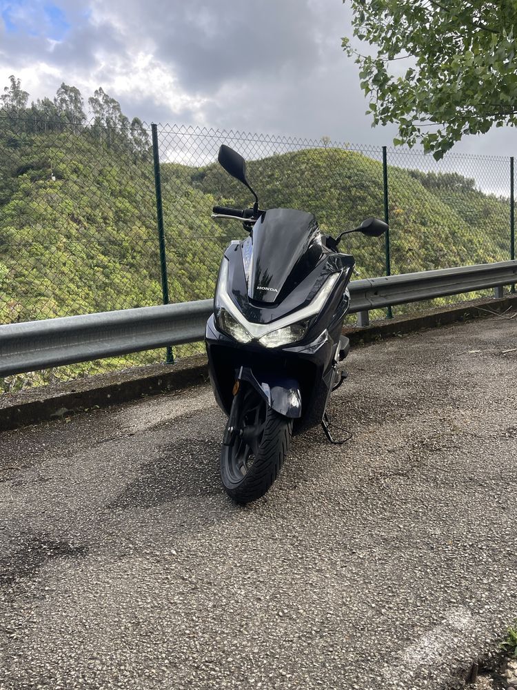Vendo pcx 2025 como nova