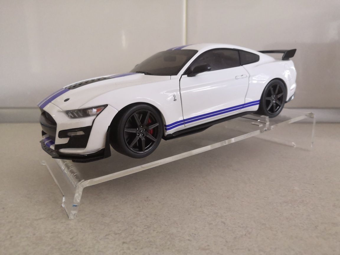 Ford Mustang 2020 Solido