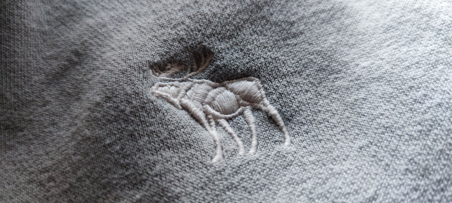 Abercrombie and Fitch kurtka bluza z misiem M
